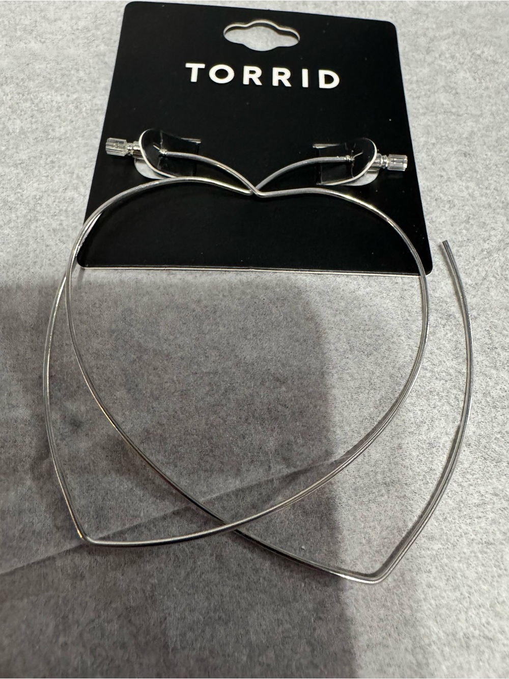 5/25 - Buy 5 for $25 Torrid NWT Heart Hoop Earrings - Silver